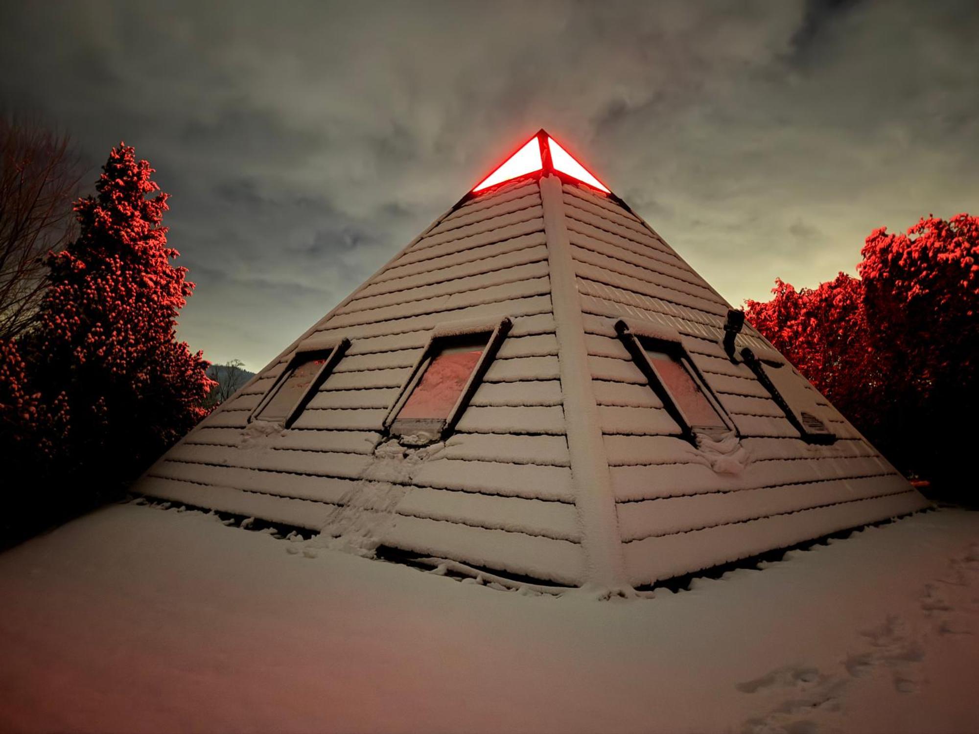 Pyramida Pod Lysou